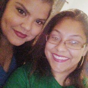 Meet your Posher, Elisa